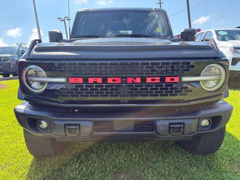 Used 2023 Ford Bronco Wildtrak AWD/4WD image 6