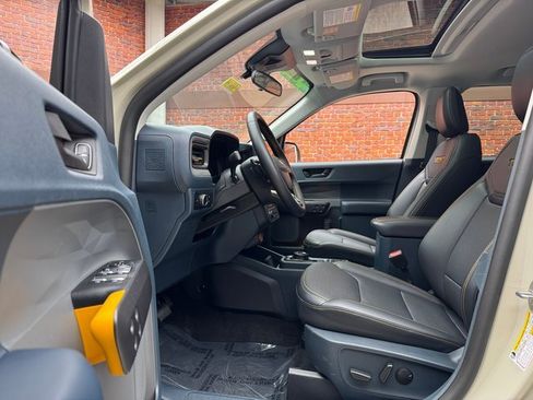 Used 2025 Ford Maverick Tremor image 22