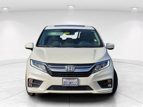Used 2018 Honda Odyssey EX-L image 2