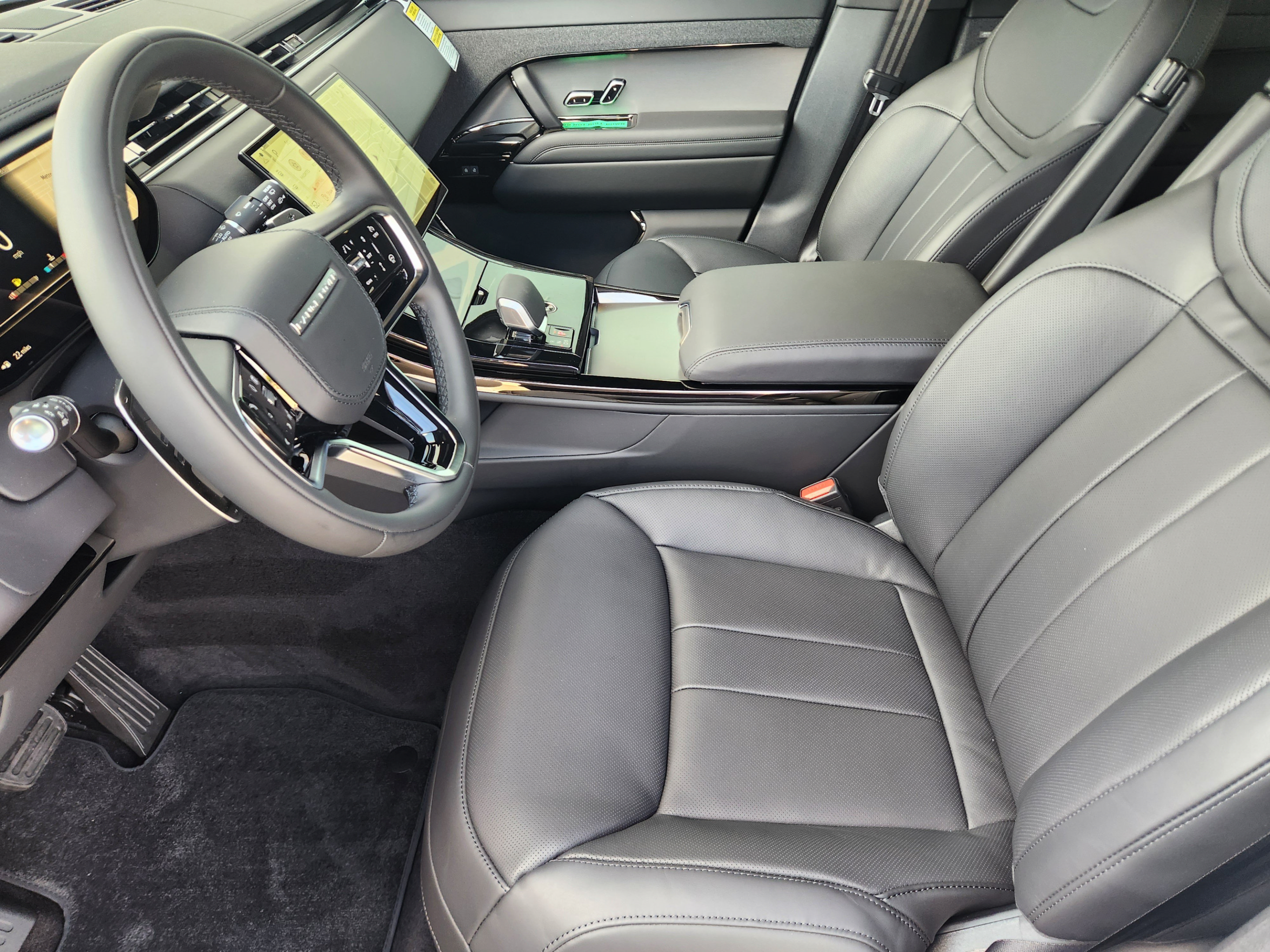 New 2027 Land Rover Range Rover Sport SE AWD/4WD image 12