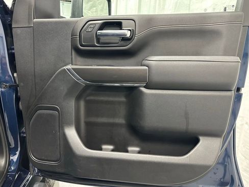 Used 2022 GMC Sierra 2500 AT4 image 52