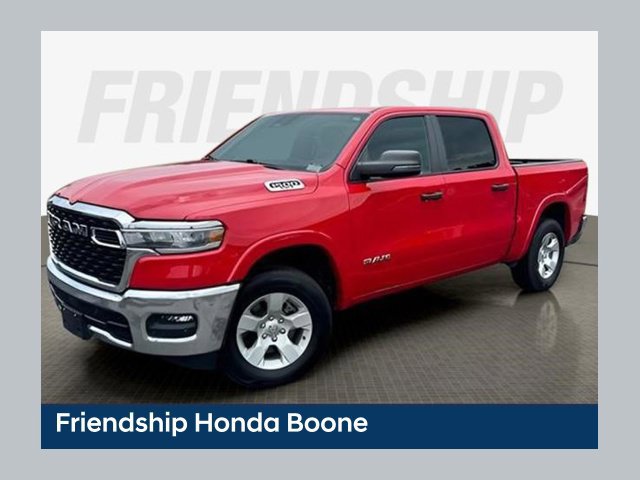 Used 2025 RAM 1500 Big Horn AWD/4WD image 1