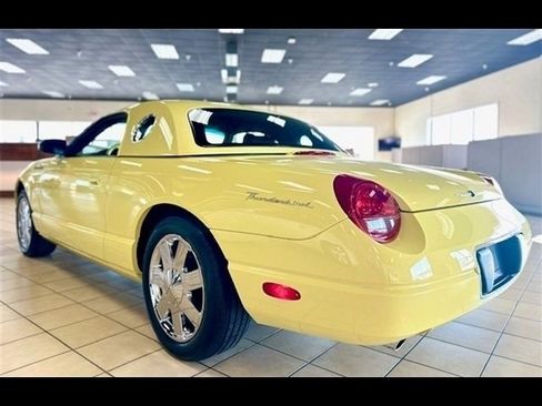 Used 2002 Ford Thunderbird image 8