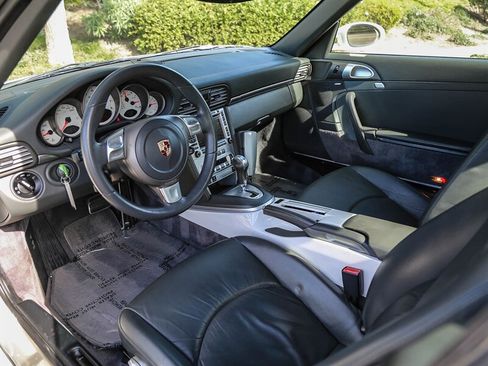 Used 2006 Porsche 911 Carrera S image 21