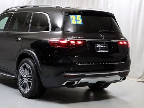 Certified 2025 Mercedes-Benz GLS 450 4MATIC image 8