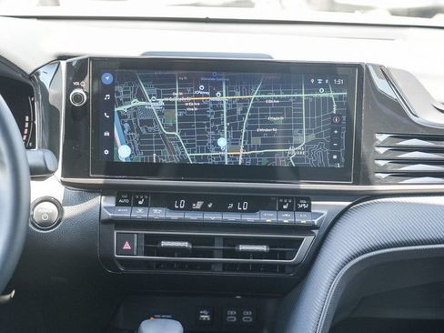 Used 2026 Toyota Camry SE w/ Multimedia Upgrade Package FWD image 13