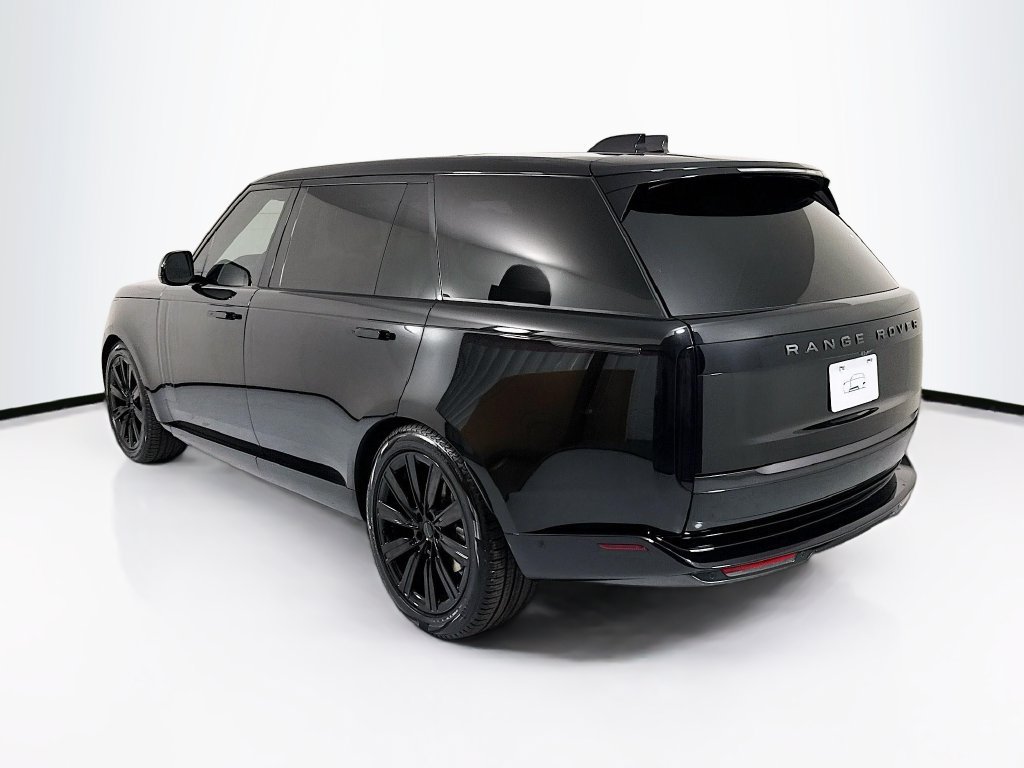 New 2026 Land Rover Range Rover Long Wheelbase SE AWD/4WD image 7