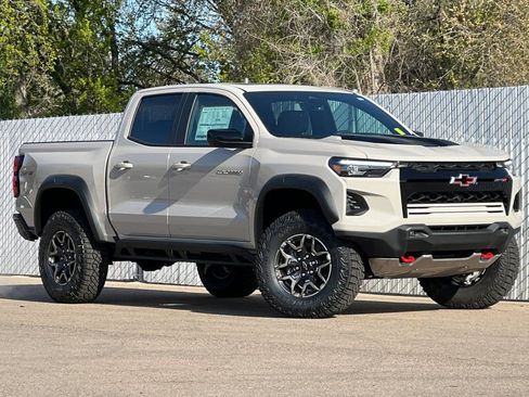 New 2026 Chevrolet Colorado ZR2 w/ Technology Package AWD/4WD image 2