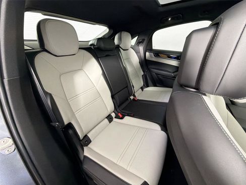 Certified 2026 Porsche Cayenne Coupe AWD/4WD image 27