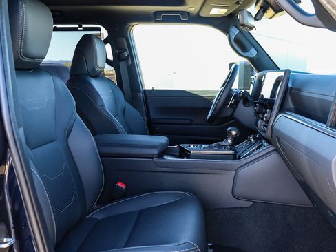 New 2026 Lexus GX 550 AWD/4WD image 19