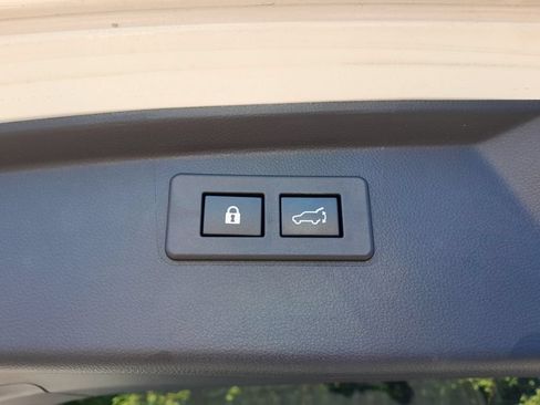 Used 2020 Subaru Outback Limited AWD/4WD image 36