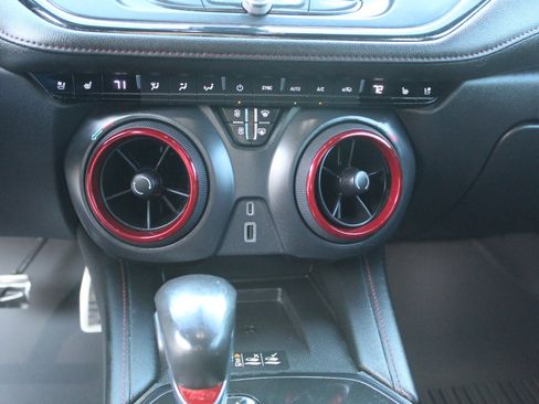 Used 2020 Chevrolet Blazer RS image 50