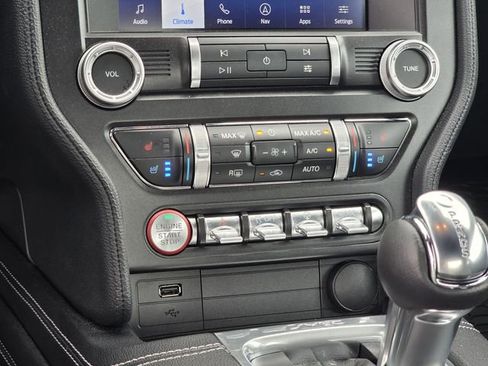 Used 2022 Ford Mustang GT Premium w/ Equipment Group 401A RWD image 20