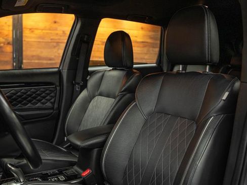 Used 2020 Mitsubishi Outlander GT image 11