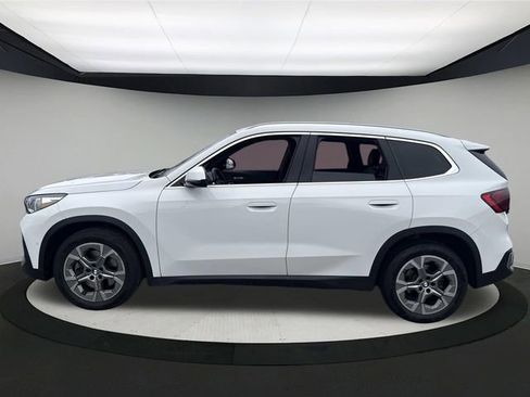 Used 2023 BMW X1 xDrive28i image 13