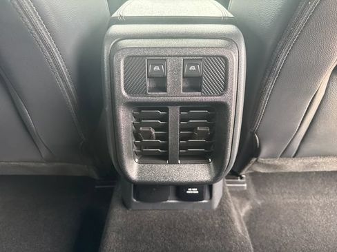 Used 2025 Ford Bronco Outer Banks AWD/4WD image 37