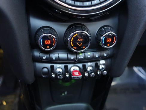 Used 2020 MINI Cooper S image 21