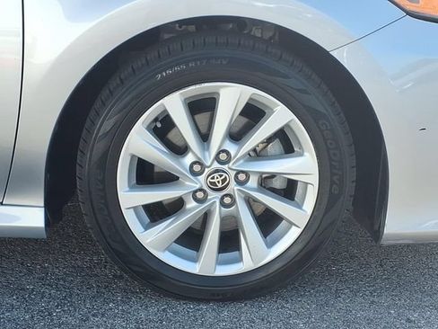 Certified 2023 Toyota Camry LE FWD image 29