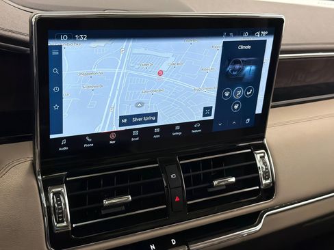Certified 2023 Lincoln Navigator Reserve AWD/4WD image 30