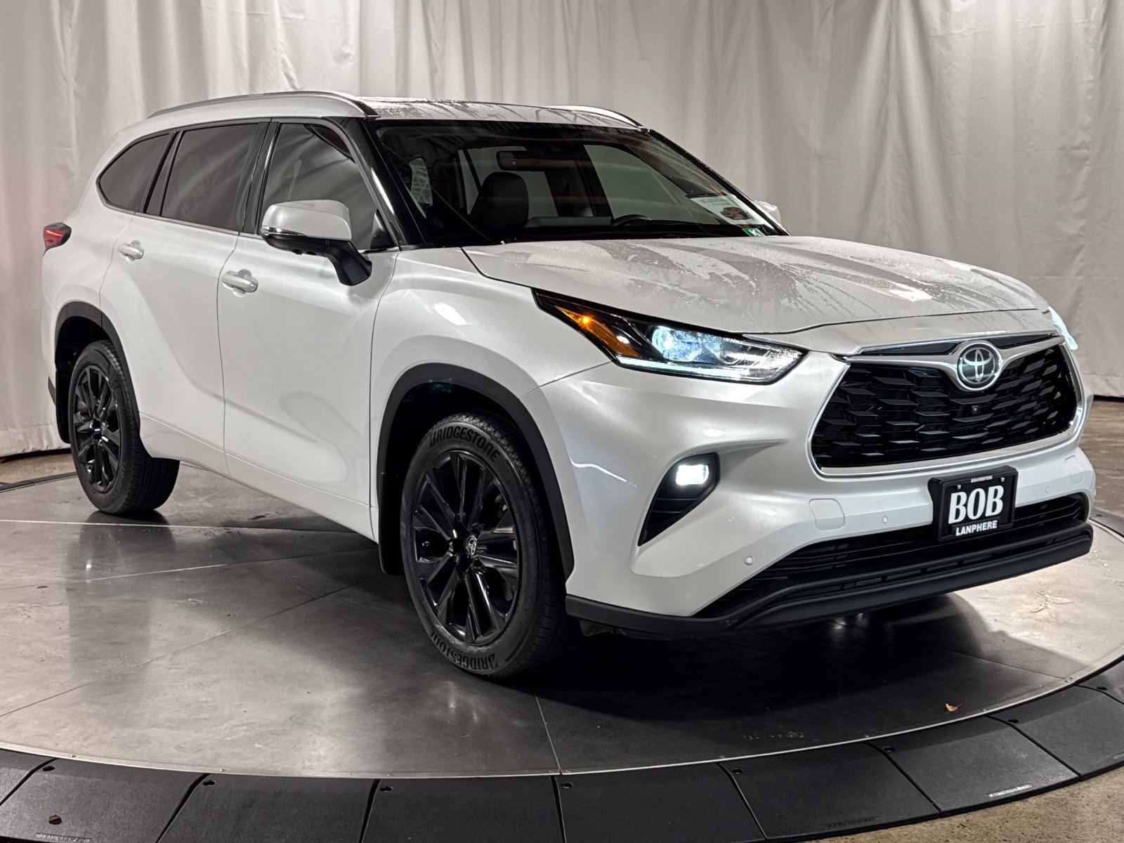 Used 2023 Toyota Highlander Limited AWD/4WD image 7