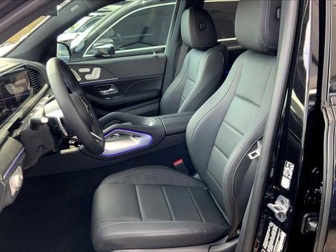 New 2025 Mercedes-Benz GLC 350e GLC 350e image 17