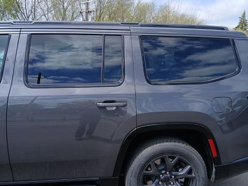 New 2026 Jeep Grand Wagoneer Limited AWD/4WD image 4