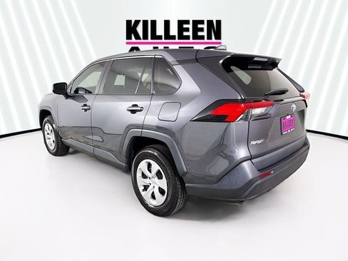 Used 2023 Toyota RAV4 LE FWD image 5