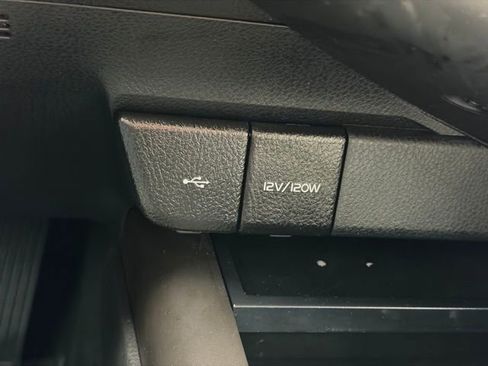 Certified 2023 Toyota Camry SE image 22