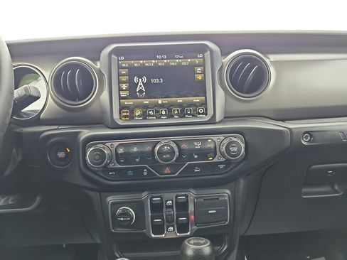 Used 2023 Jeep Wrangler Unlimited w/ Cold Weather Group AWD/4WD image 23