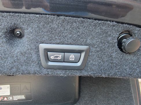 Used 2015 BMW 535i xDrive Sedan AWD/4WD image 12