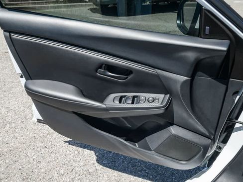 Used 2025 Nissan Sentra S image 24