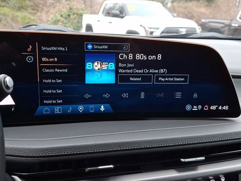 Used 2025 Cadillac XT4 Premium Luxury AWD/4WD image 18
