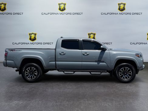 Used 2021 Toyota Tacoma TRD Sport RWD image 4