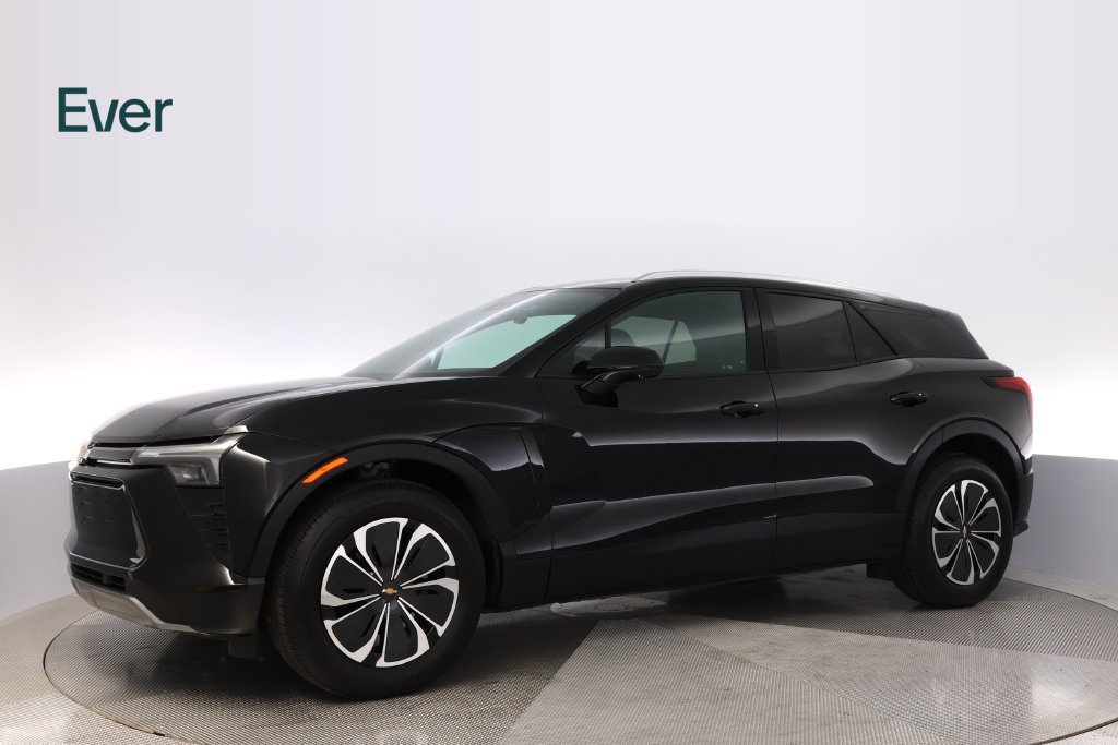 Used 2024 Chevrolet Blazer EV LT AWD/4WD image 18