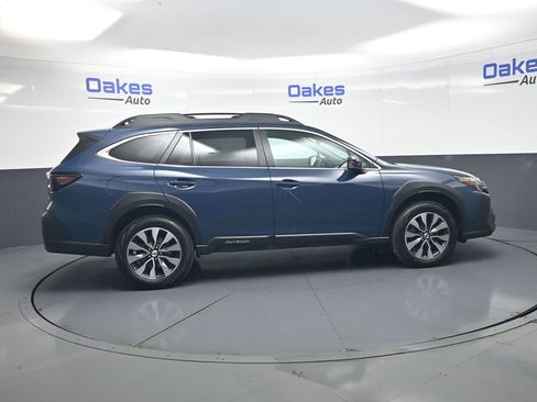 Used 2024 Subaru Outback Limited AWD/4WD image 9