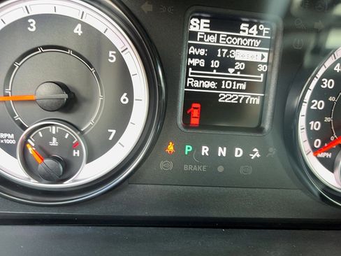 Used 2022 RAM 1500 Classic Warlock image 14