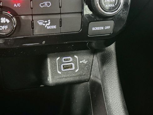 Used 2023 Jeep Compass Latitude AWD/4WD image 25