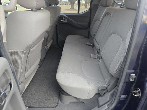 Used 2007 Nissan Frontier LE image 12