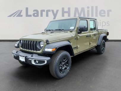New 2025 Jeep Gladiator Sport