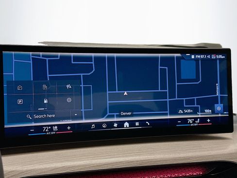 Used 2025 BMW 330i xDrive Sedan image 22