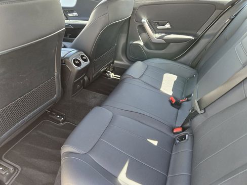 Used 2025 Mercedes-Benz CLA 250 4MATIC image 20