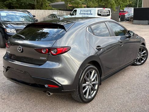 Used 2019 MAZDA MAZDA3 Hatchback w/ Preferred Package FWD image 6