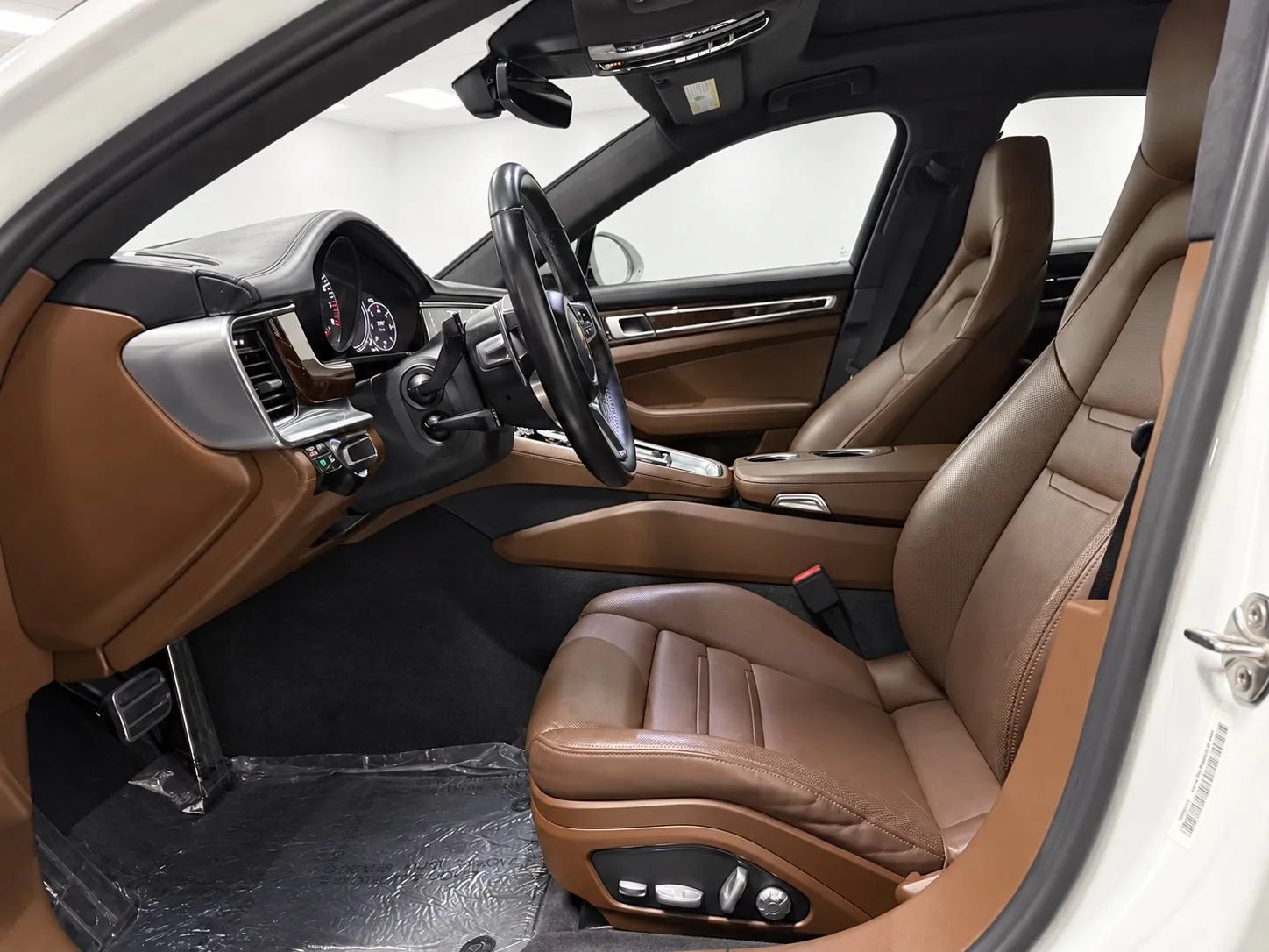 Used 2018 Porsche Panamera Turbo AWD/4WD image 11