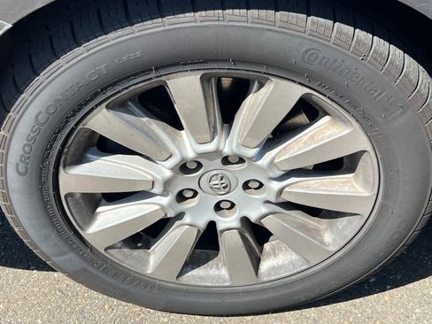 Used 2016 Toyota Sienna Limited AWD/4WD image 10