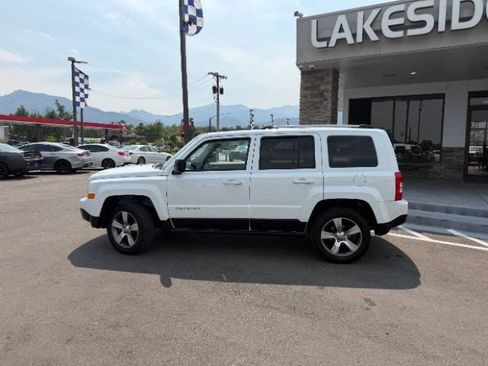 Used 2016 Jeep Patriot High Altitude AWD/4WD image 5