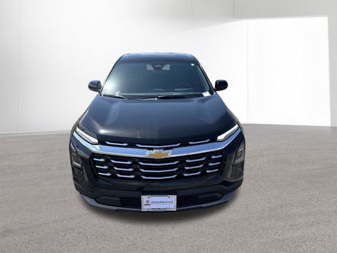 Used 2025 Chevrolet Equinox LT FWD image 36