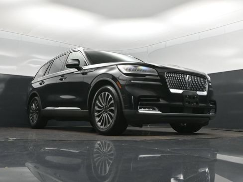 Used 2020 Lincoln Aviator Reserve w/ Equipment Group 201A RWD image 45