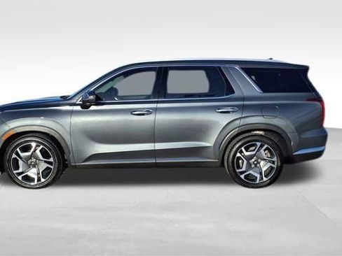 Used 2023 Hyundai Palisade Limited w/ Cargo Package image 5