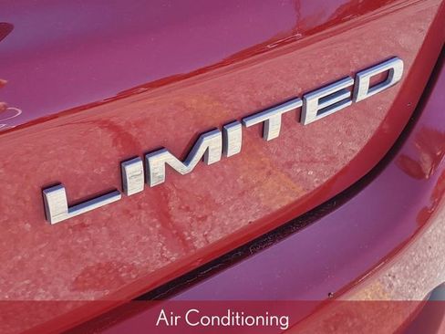 Used 2024 Jeep Compass Limited AWD/4WD image 8