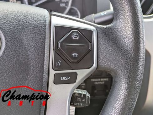 Used 2017 Toyota Tundra SR5 w/ SR5 Upgrade Package RWD image 28